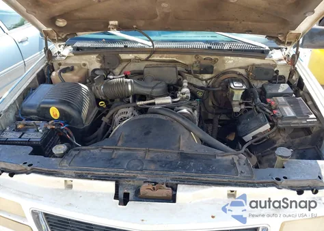 1996 GMC Sierra C1500 z USA, uszkodzony, nr VIN 2GTEC19W3T1526626